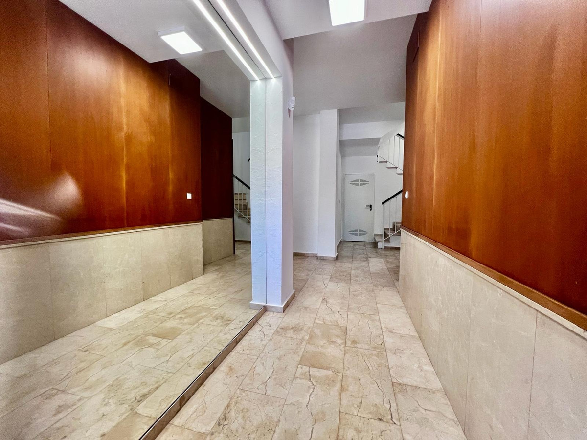 2 Bed Apartment for sale in Torrevieja Costa Blanca, Alicante, Spain