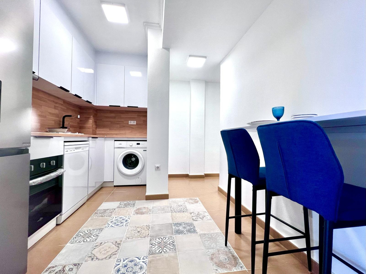 2 Bed Apartment for sale in Torrevieja Costa Blanca, Alicante, Spain