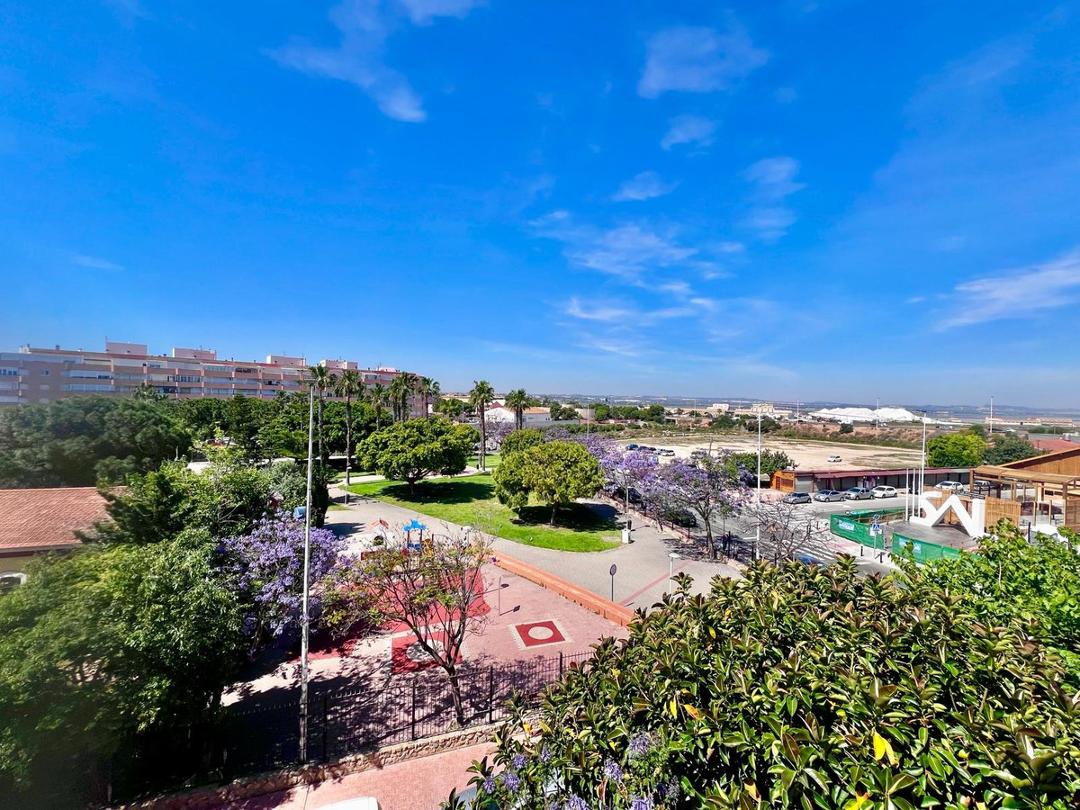 2 Bed Apartment for sale in Torrevieja Costa Blanca, Alicante, Spain