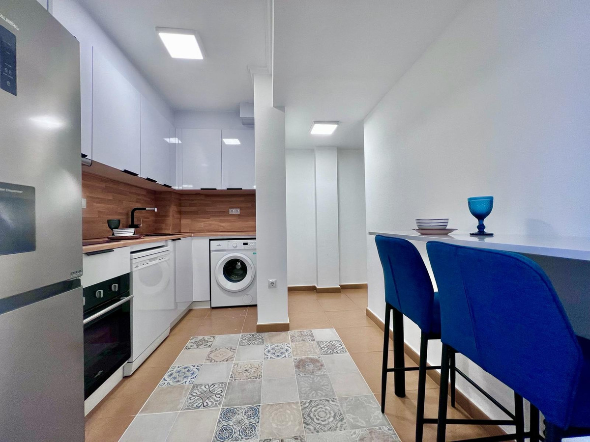 2 Bed Apartment for sale in Torrevieja Costa Blanca, Alicante, Spain