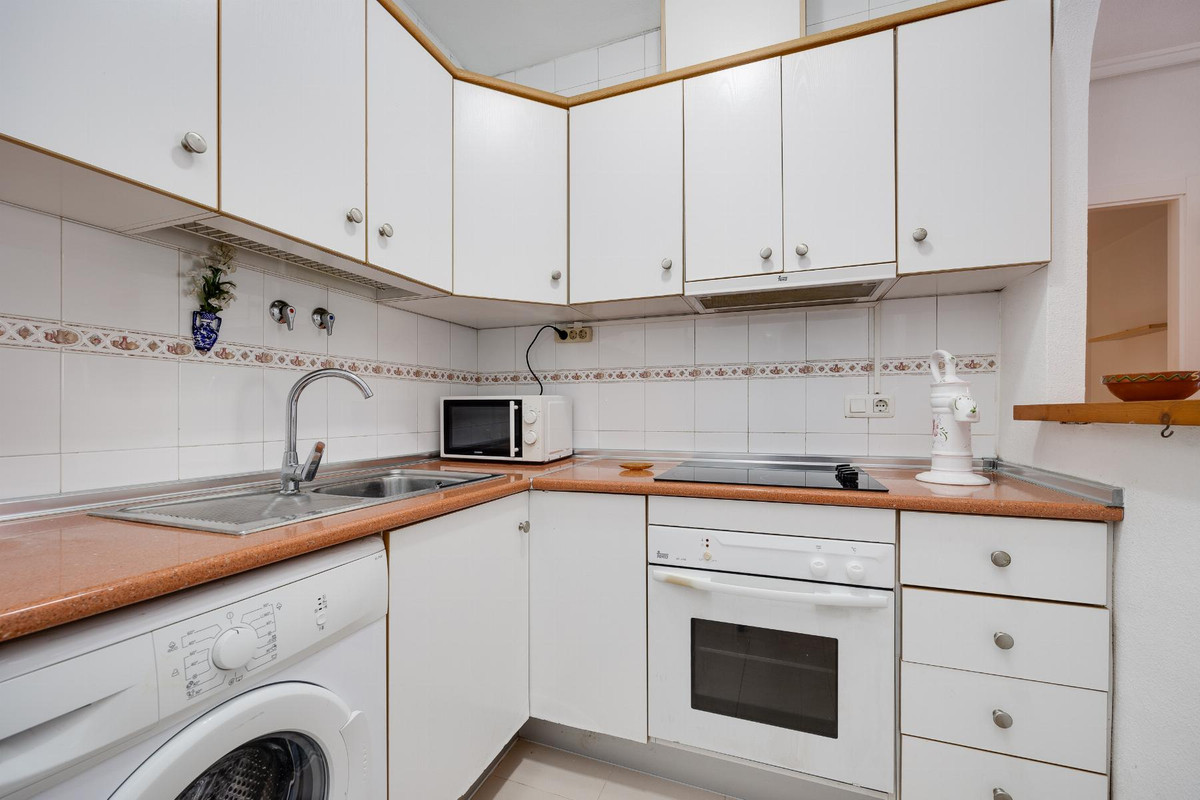 Se vende Bungalow de 2 dormitorios en Costa Blanca, Alicante, España