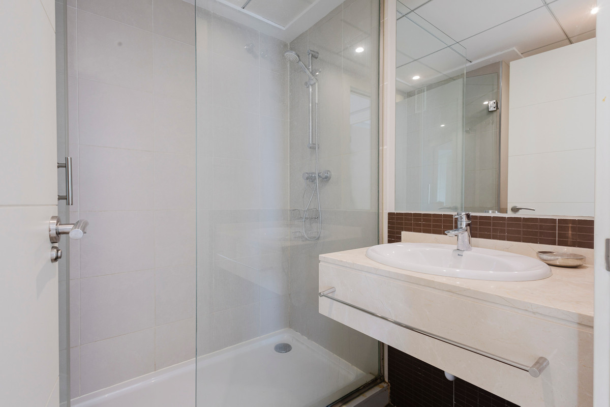 Se vende Ático de 2 dormitorios en Costa Blanca, Alicante, España