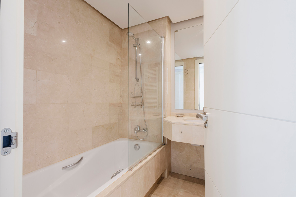 Se vende Ático de 2 dormitorios en Costa Blanca, Alicante, España