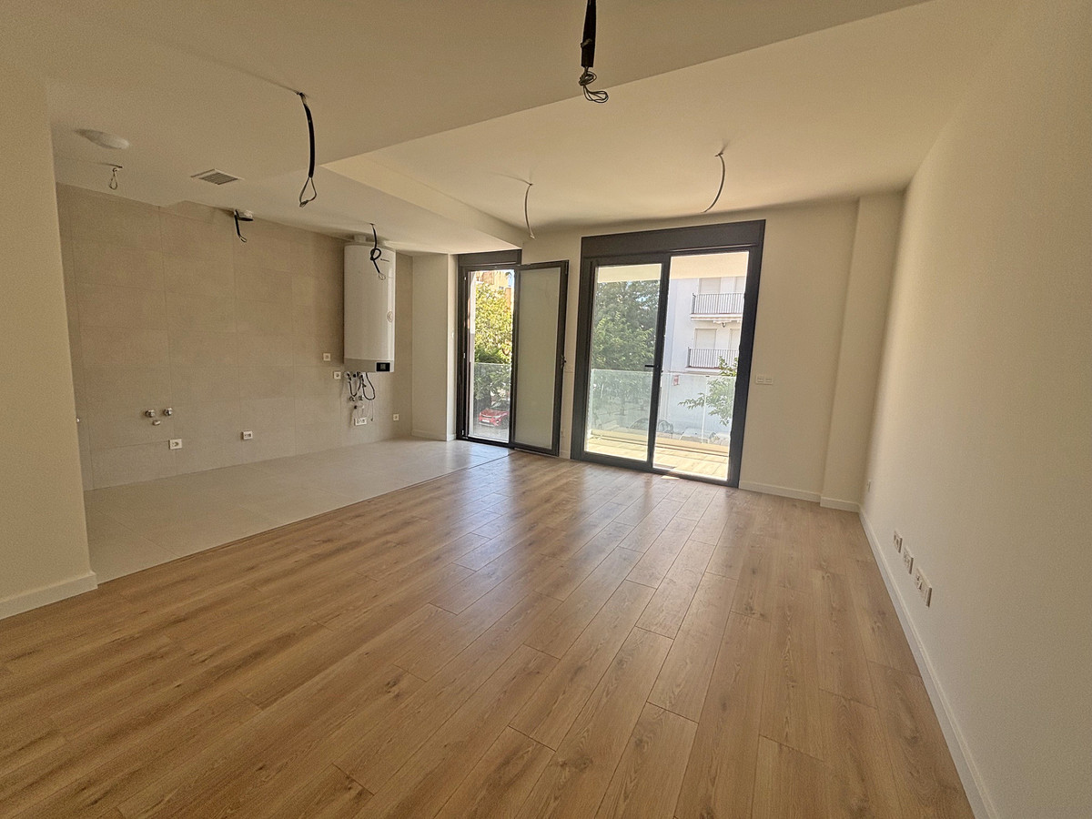 Se vende Apartamento Planta Media de 3 dormitorios en Costa Del Sol, Málaga, España