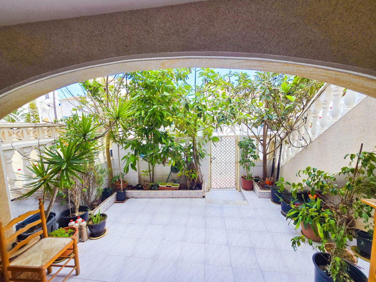 Se vende Bungalow de 1 dormitorios en Costa Blanca, Alicante, España