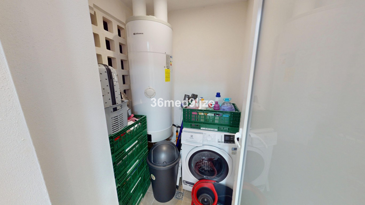 Se vende Apartamento Planta Media de 1 dormitorios en Costa Blanca, Alicante, España