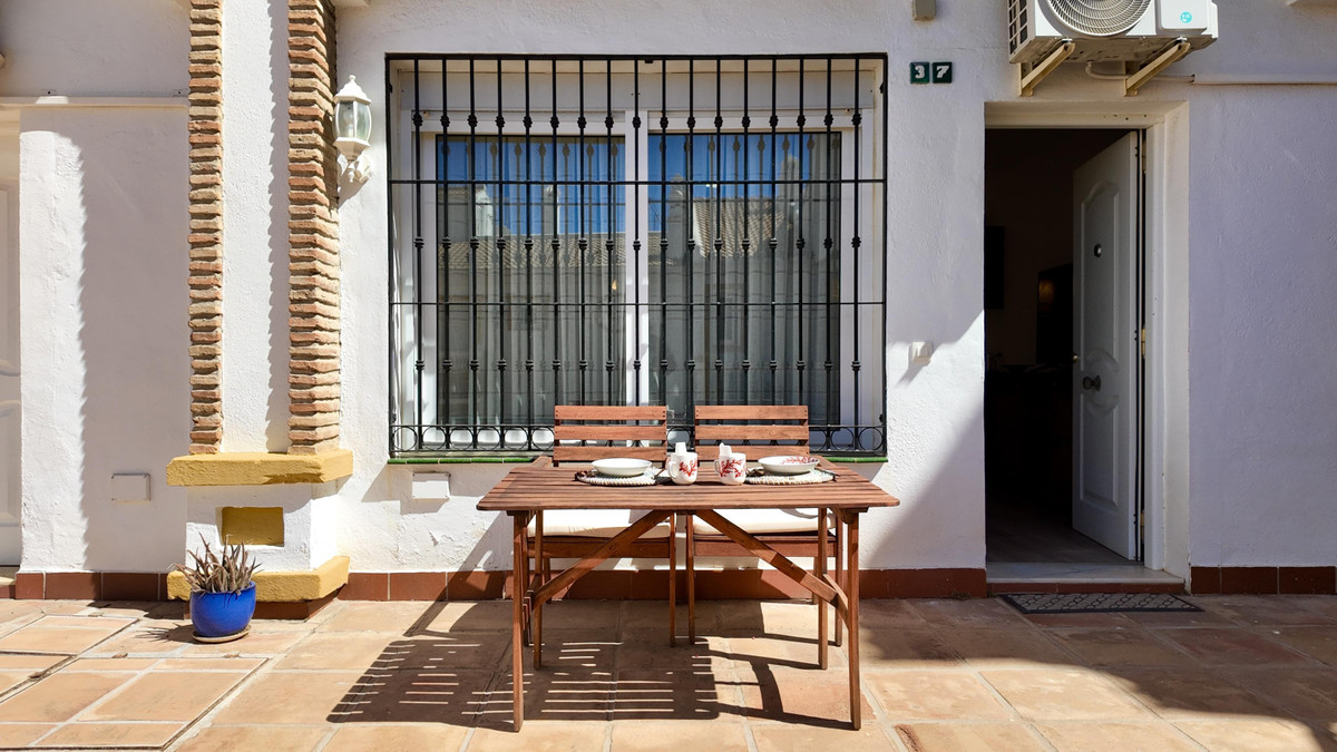 Se vende Apartamento Planta Baja de 1 dormitorios en Costa Del Sol, Málaga, España