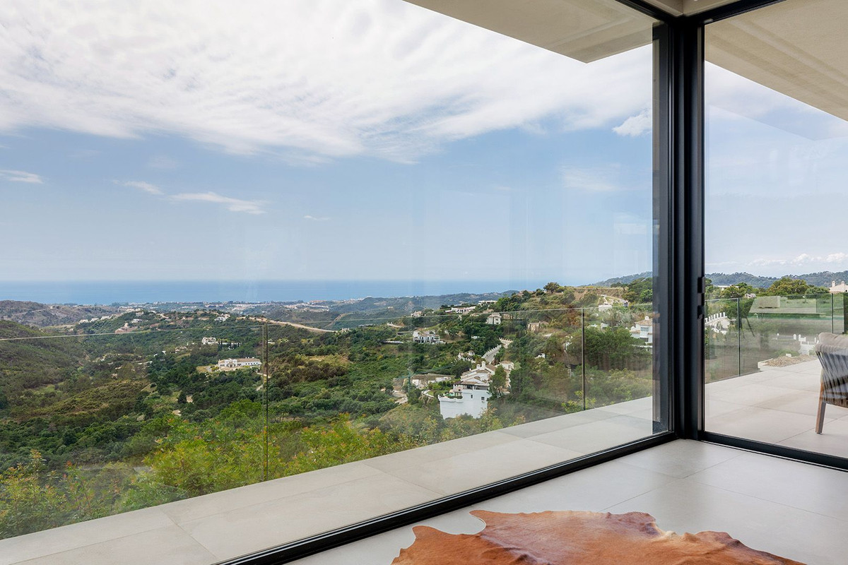 Se vende Villa - Chalet de 5 dormitorios en Costa Del Sol, Málaga, España