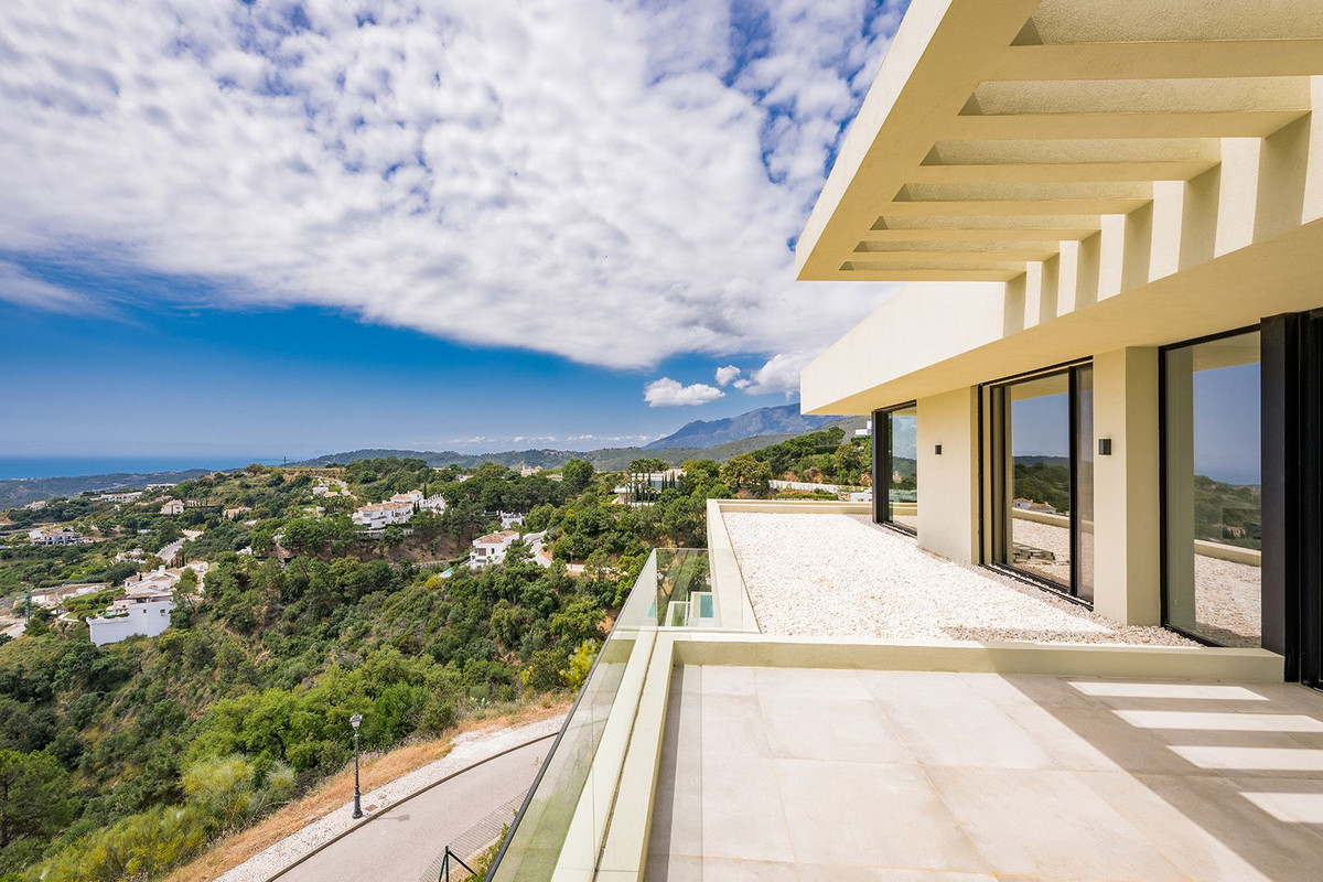 Se vende Villa - Chalet de 5 dormitorios en Costa Del Sol, Málaga, España