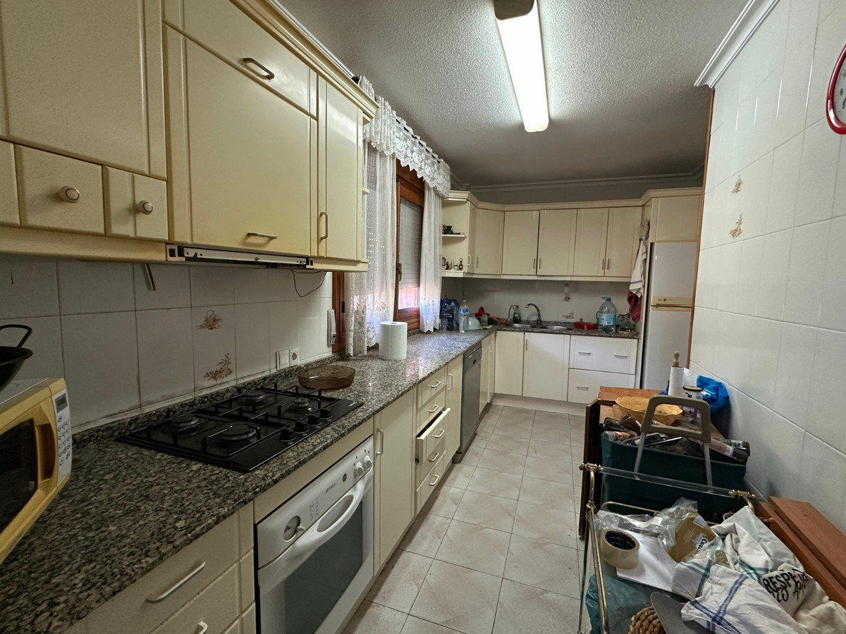 Se vende Villa - Chalet de 8 dormitorios en Costa Blanca, Alicante, España