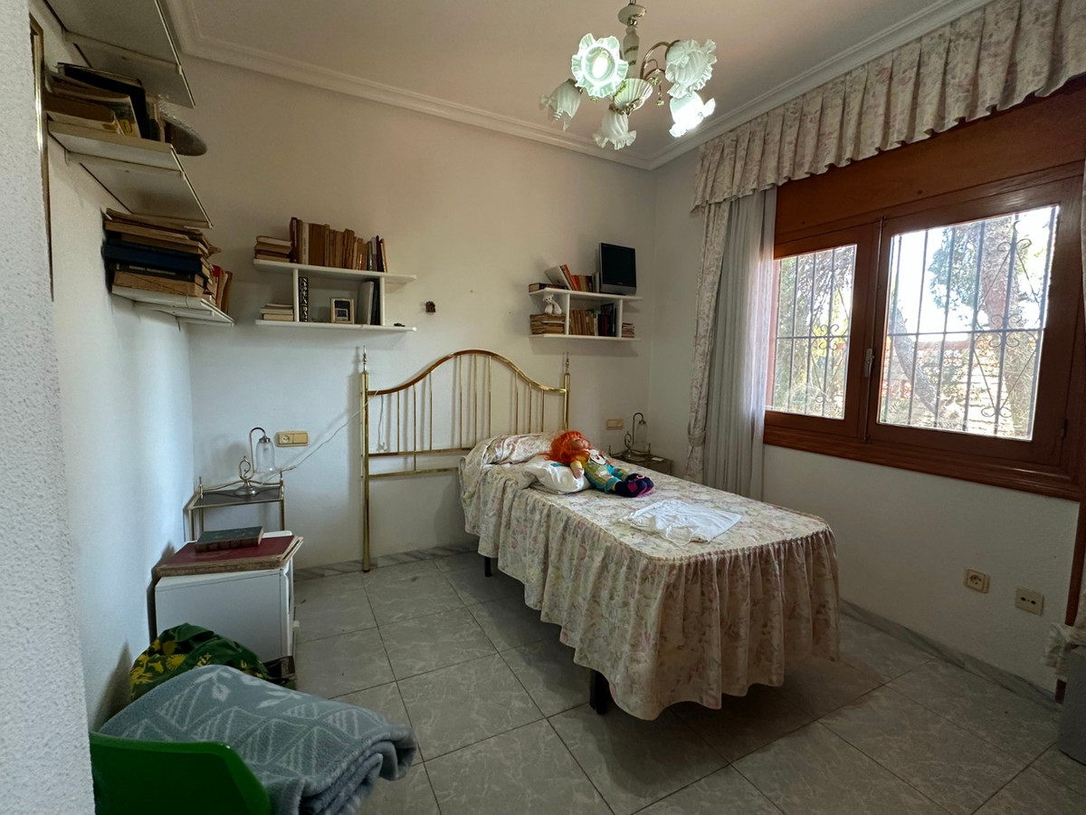 Se vende Villa - Chalet de 8 dormitorios en Costa Blanca, Alicante, España