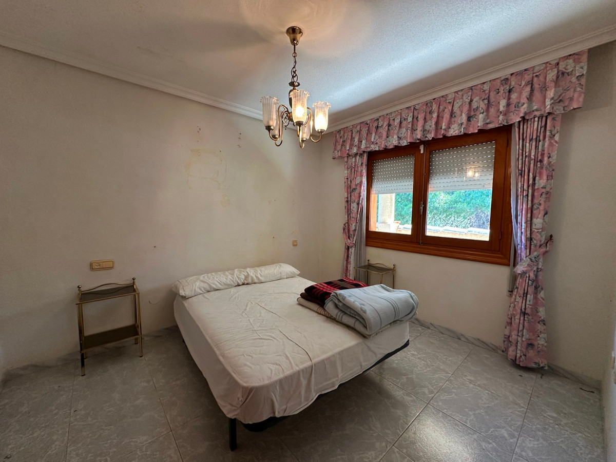 Se vende Villa - Chalet de 8 dormitorios en Costa Blanca, Alicante, España