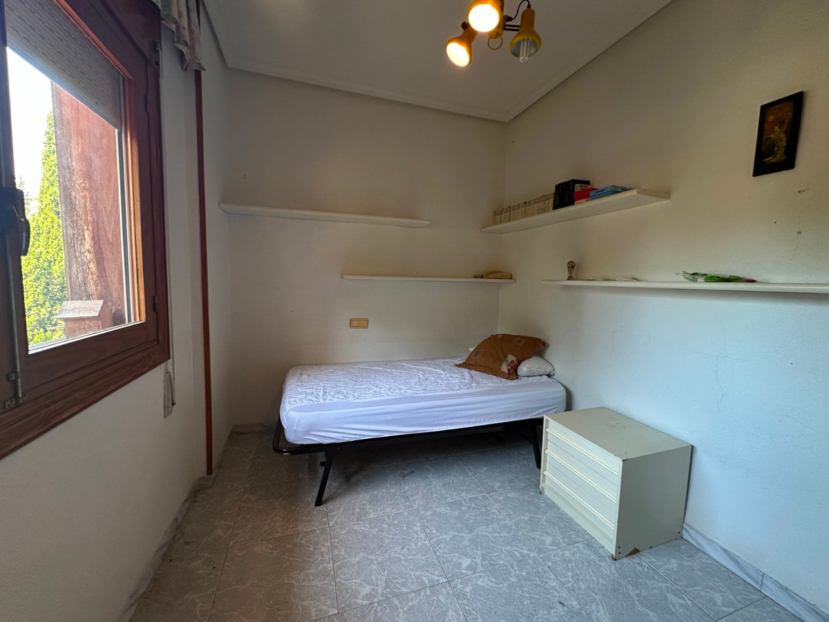 Se vende Villa - Chalet de 8 dormitorios en Costa Blanca, Alicante, España