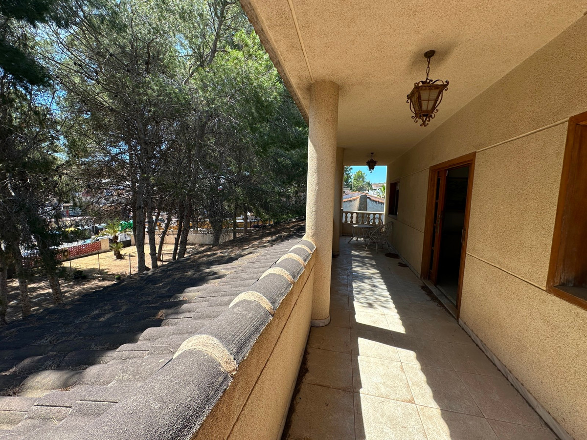 Se vende Villa - Chalet de 8 dormitorios en Costa Blanca, Alicante, España
