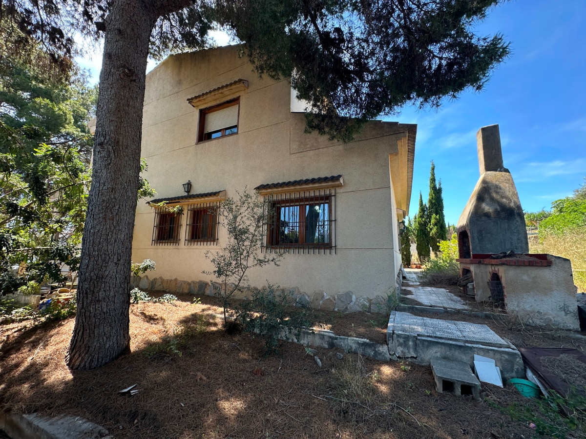 Se vende Villa - Chalet de 8 dormitorios en Costa Blanca, Alicante, España