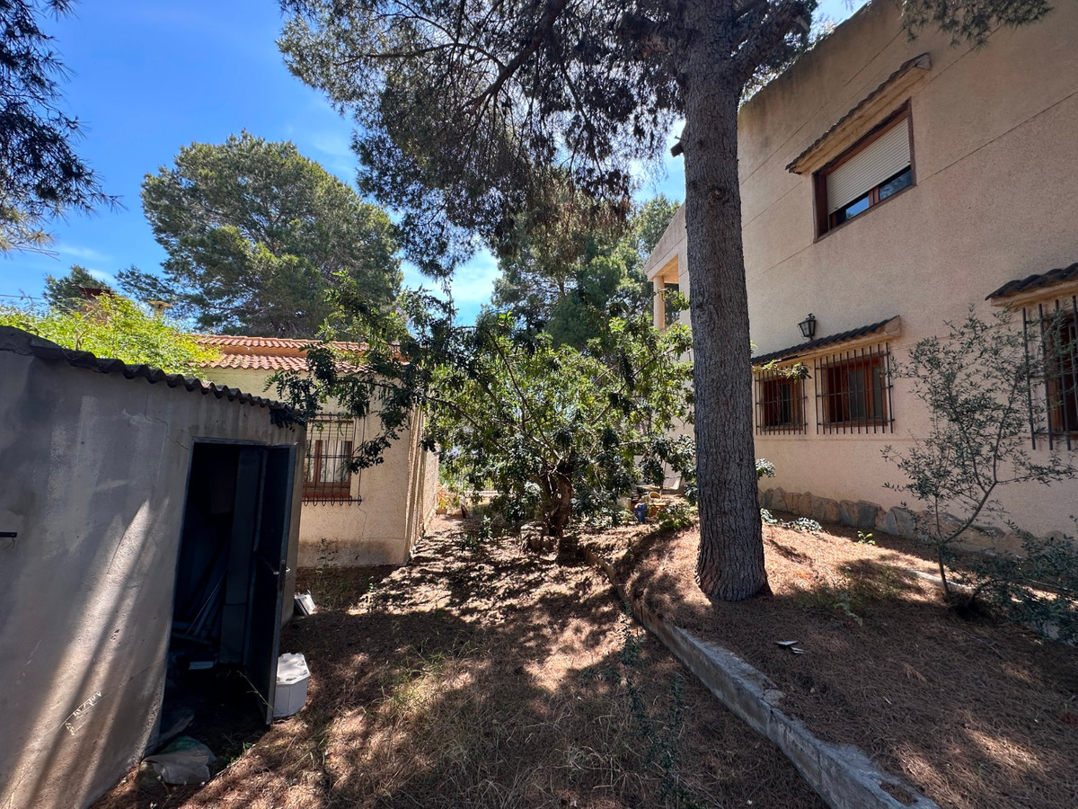 Se vende Villa - Chalet de 8 dormitorios en Costa Blanca, Alicante, España