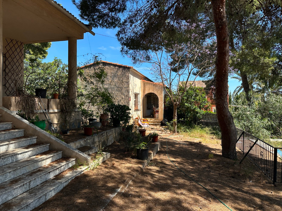 Se vende Villa - Chalet de 8 dormitorios en Costa Blanca, Alicante, España