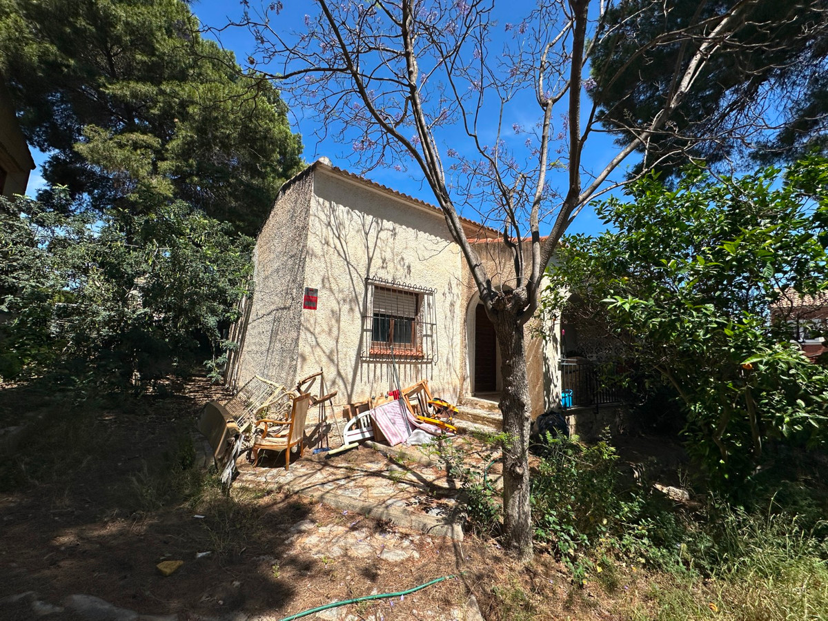 Se vende Villa - Chalet de 8 dormitorios en Costa Blanca, Alicante, España