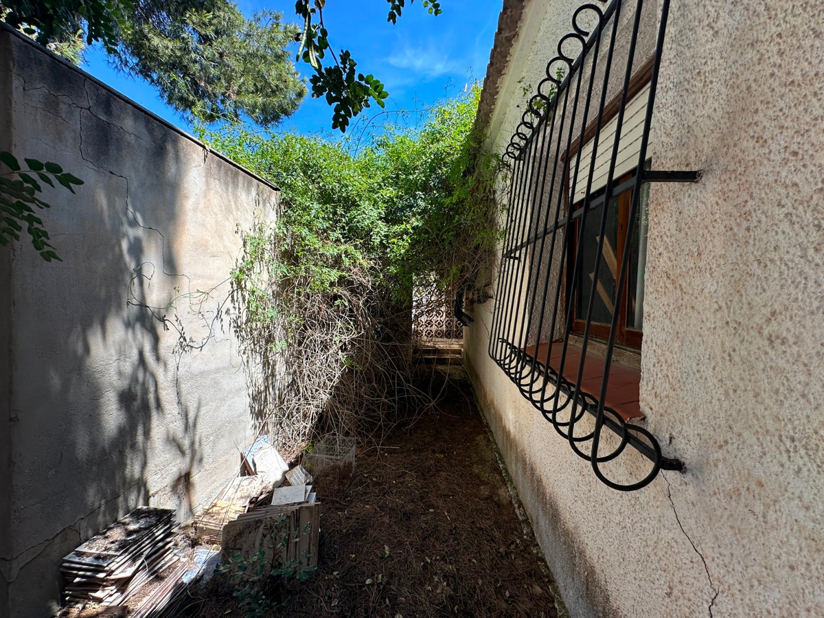 Se vende Villa - Chalet de 8 dormitorios en Costa Blanca, Alicante, España