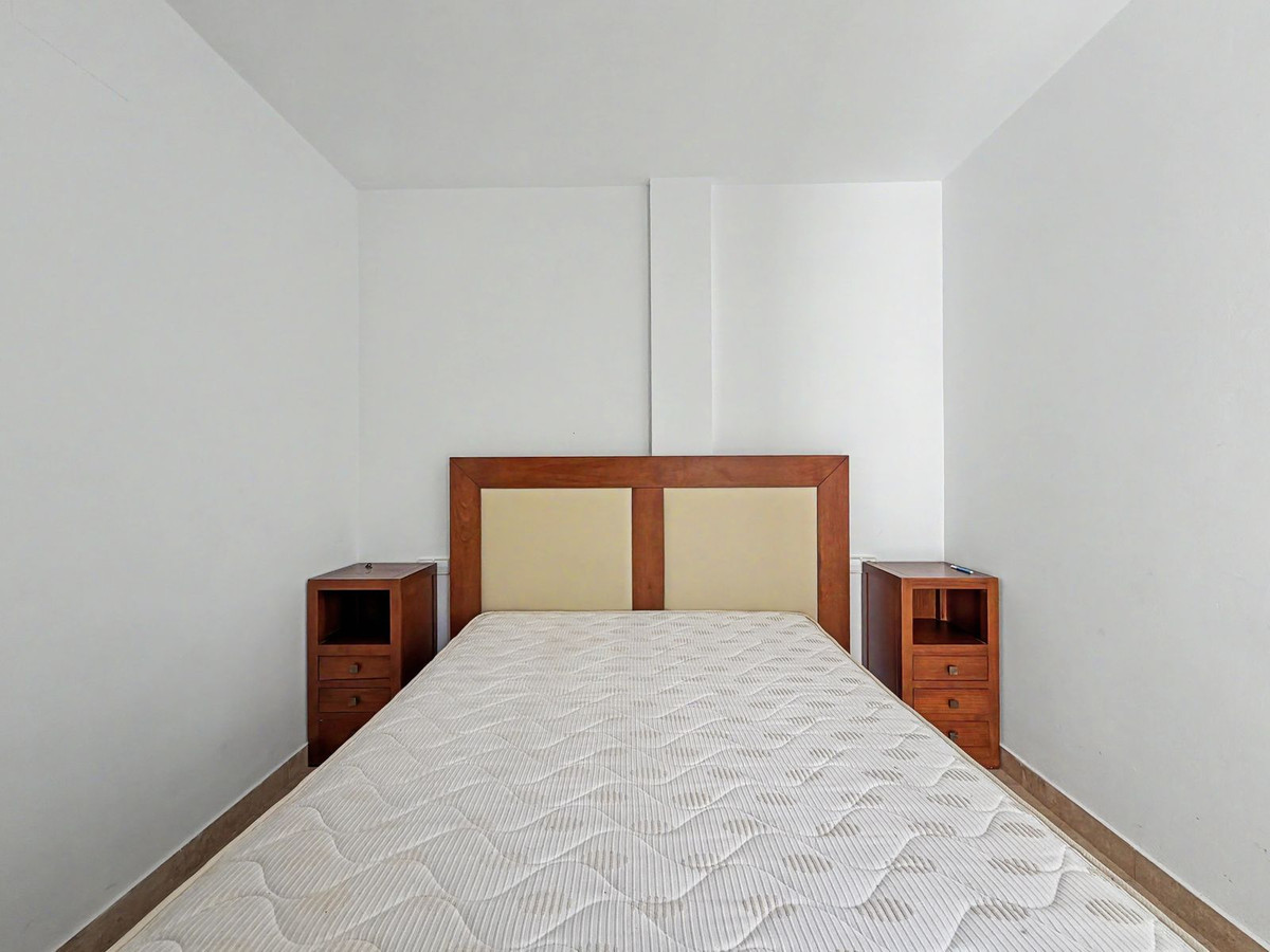 Se vende Villa - Chalet de 6 dormitorios en Costa Del Sol, Málaga, España