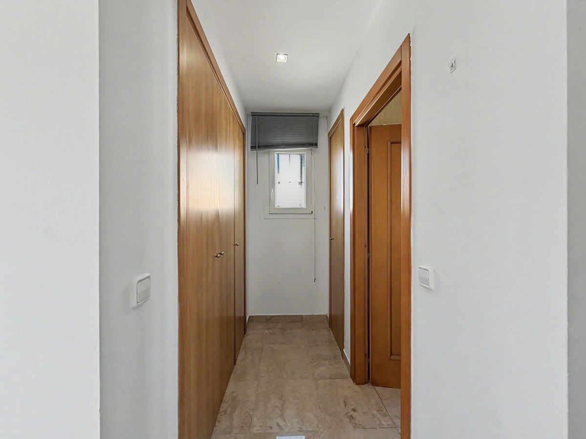 Se vende Villa - Chalet de 6 dormitorios en Costa Del Sol, Málaga, España