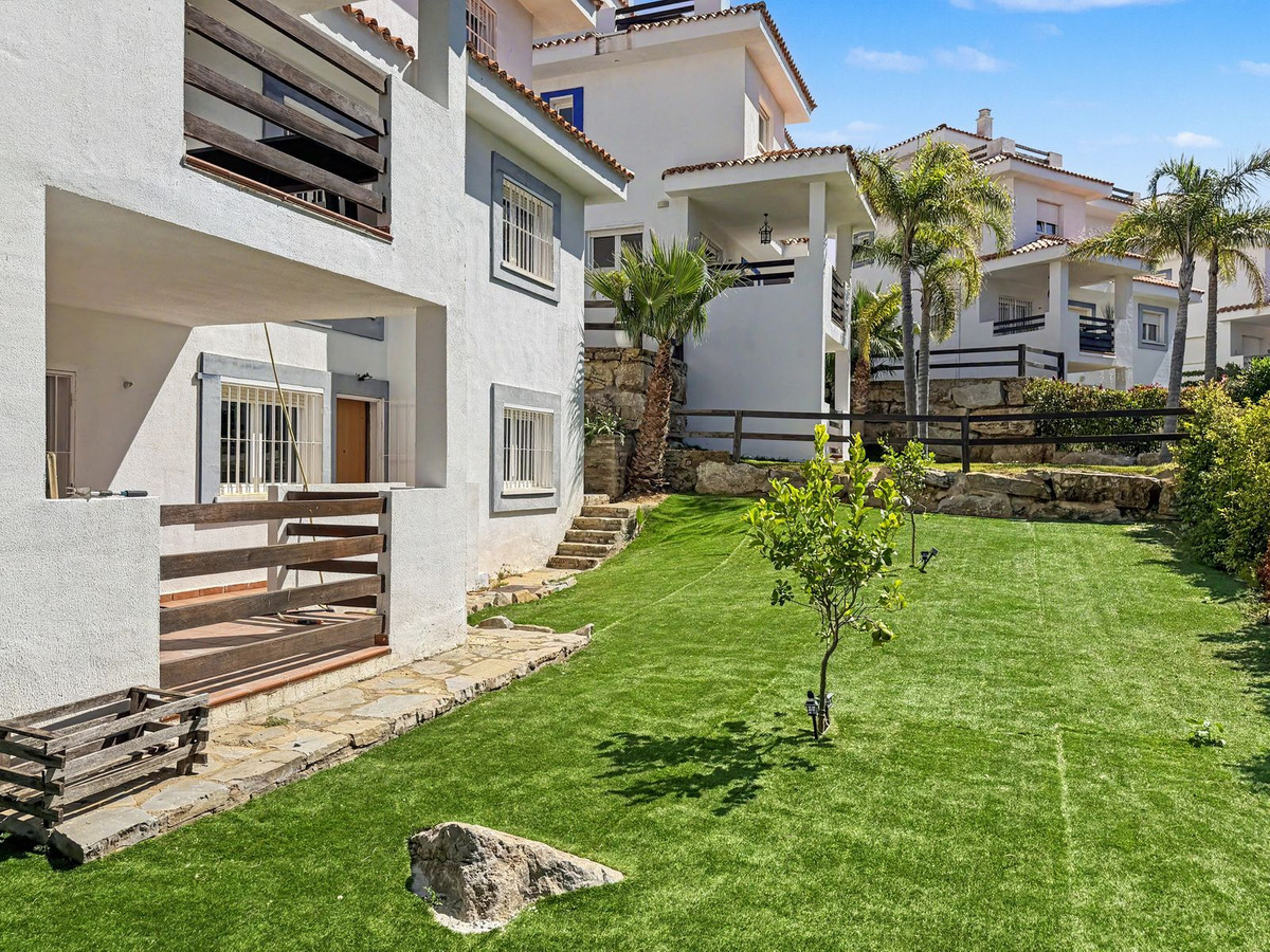 Se vende Villa - Chalet de 6 dormitorios en Costa Del Sol, Málaga, España