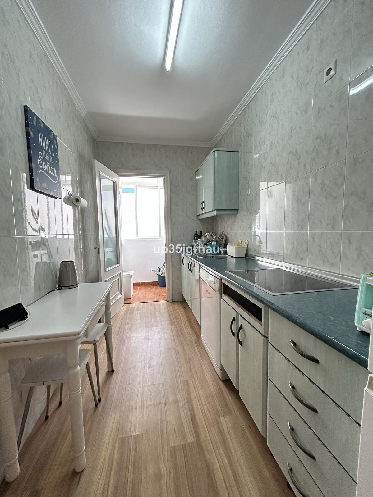 Se vende Apartamento Planta Media de 2 dormitorios en Costa Del Sol, Málaga, España