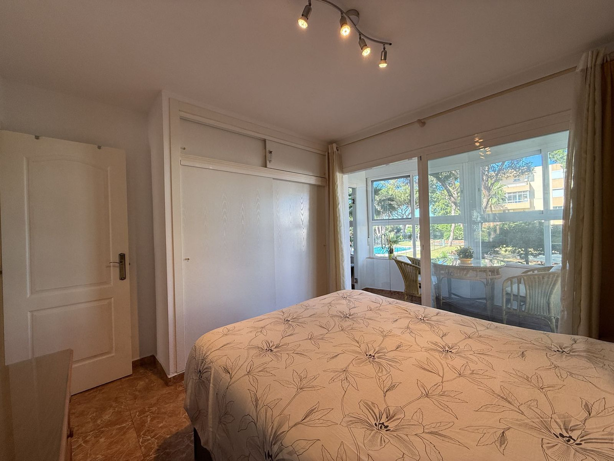 2 Bed Apartment for sale in Calahonda Costa Del Sol, Málaga, Spain