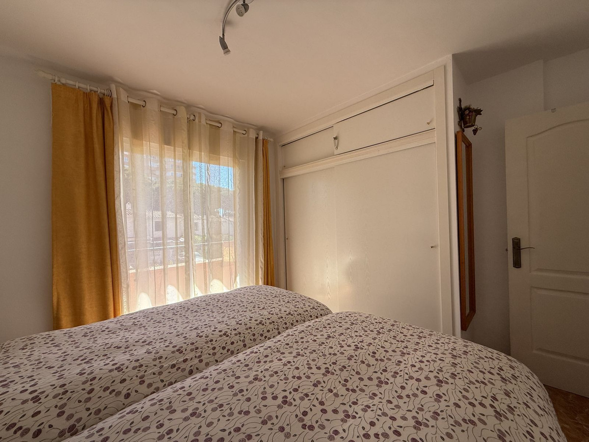 2 Bed Apartment for sale in Calahonda Costa Del Sol, Málaga, Spain
