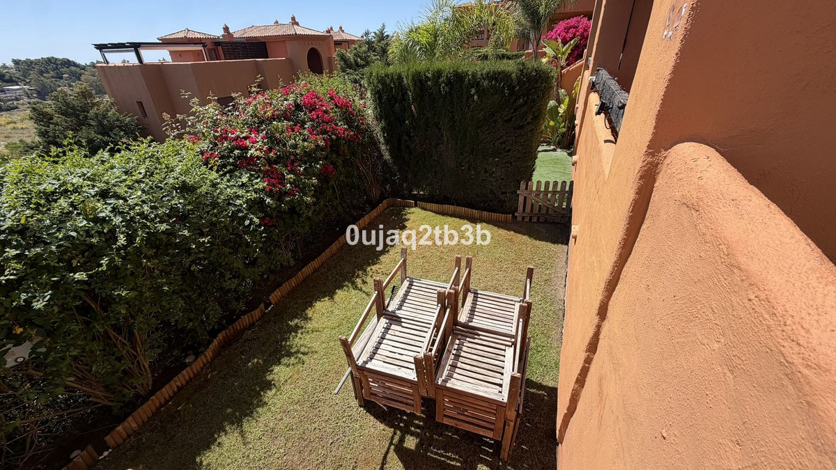 Se vende Apartamento Planta Baja de 2 dormitorios en Costa Del Sol, Málaga, España