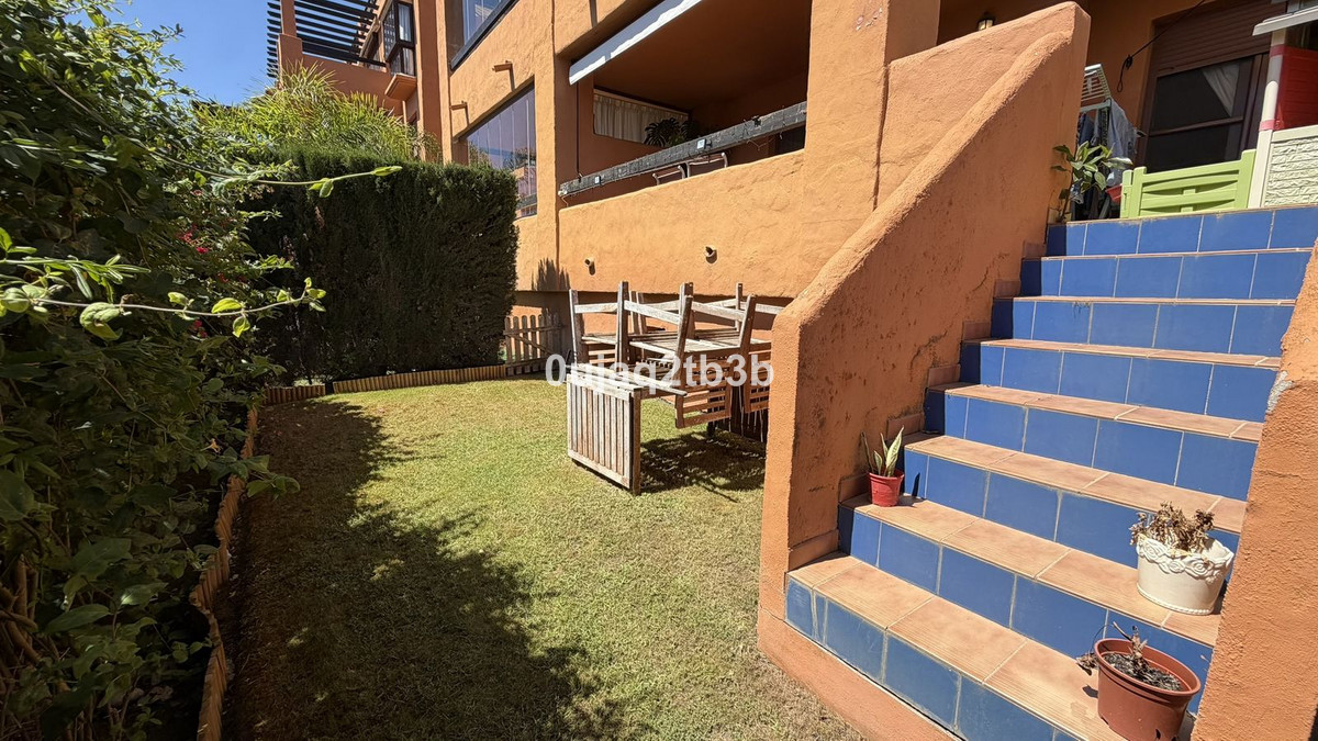 Se vende Apartamento Planta Baja de 2 dormitorios en Costa Del Sol, Málaga, España