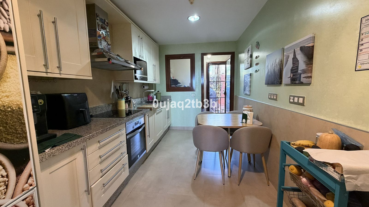 Se vende Apartamento Planta Baja de 2 dormitorios en Costa Del Sol, Málaga, España