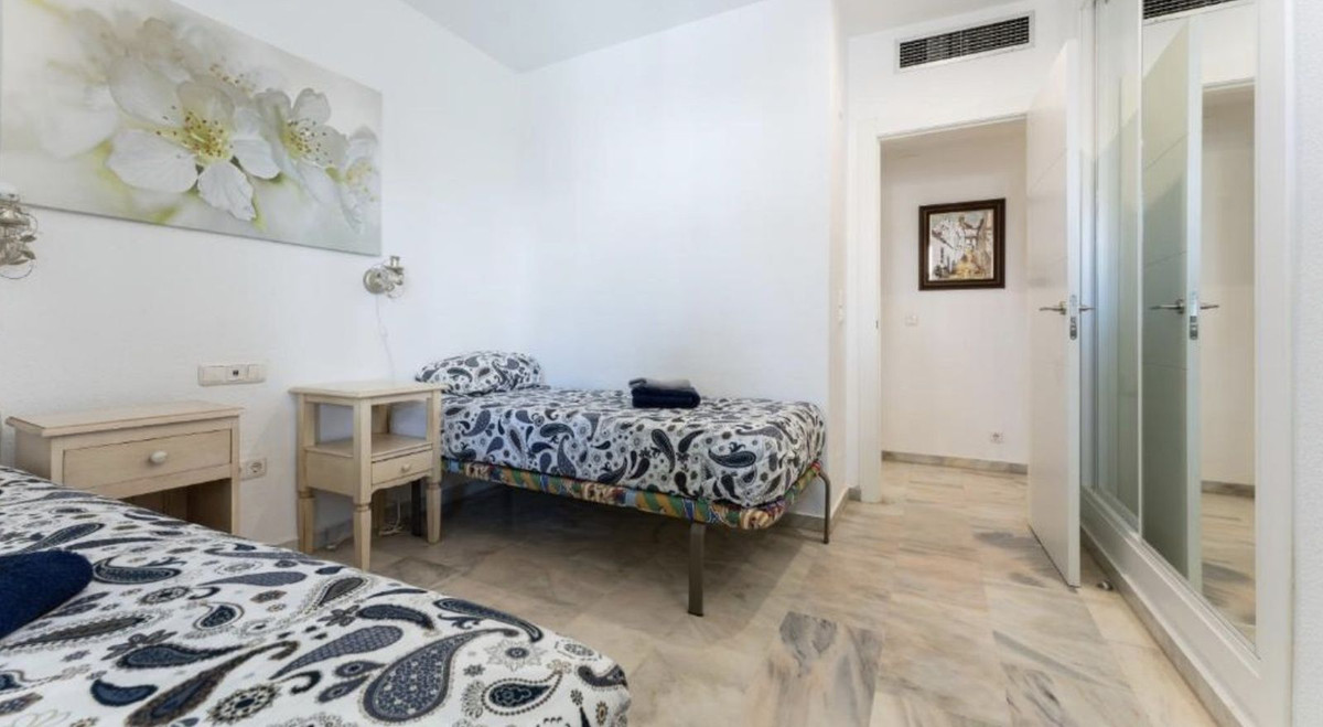 4 Bed Apartment for sale in Elviria Costa Del Sol, Málaga, Spain