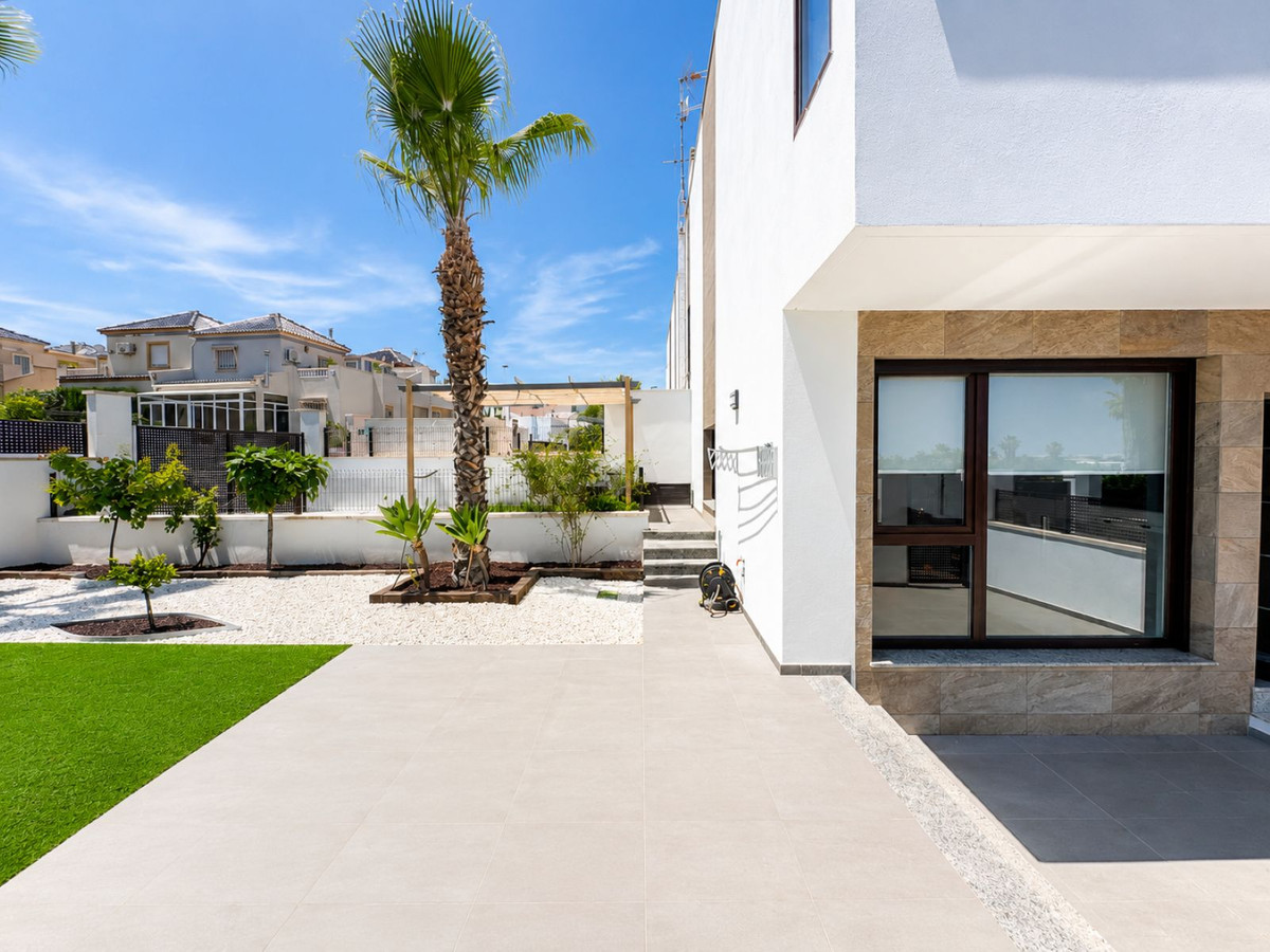 3 Bed Townhouse for sale in Los Balcones Costa Blanca, Alicante, Spain