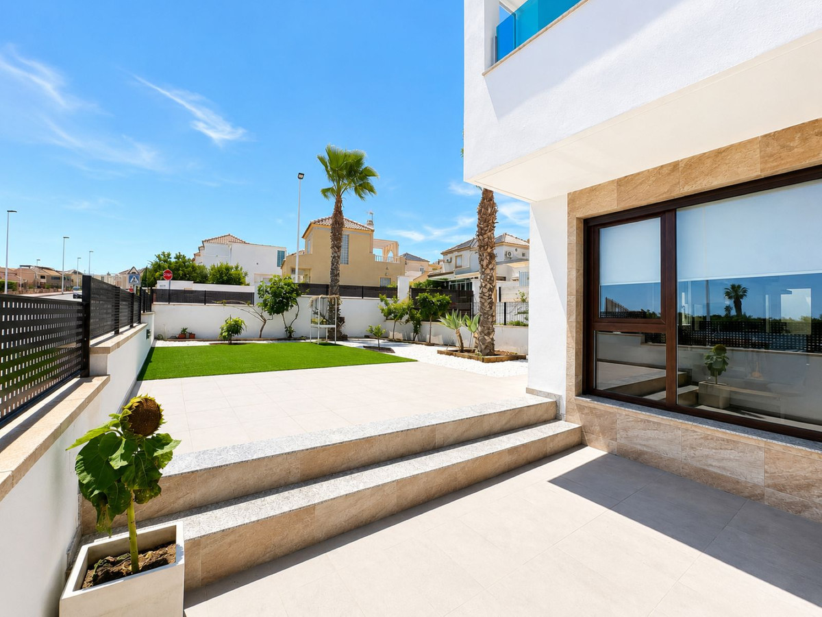 3 Bed Townhouse for sale in Los Balcones Costa Blanca, Alicante, Spain