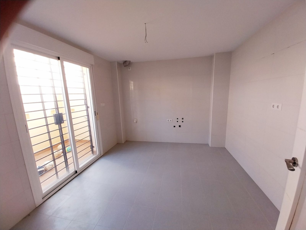 4 Bed Townhouse for sale in Calahonda Costa Del Sol, Málaga, Spain