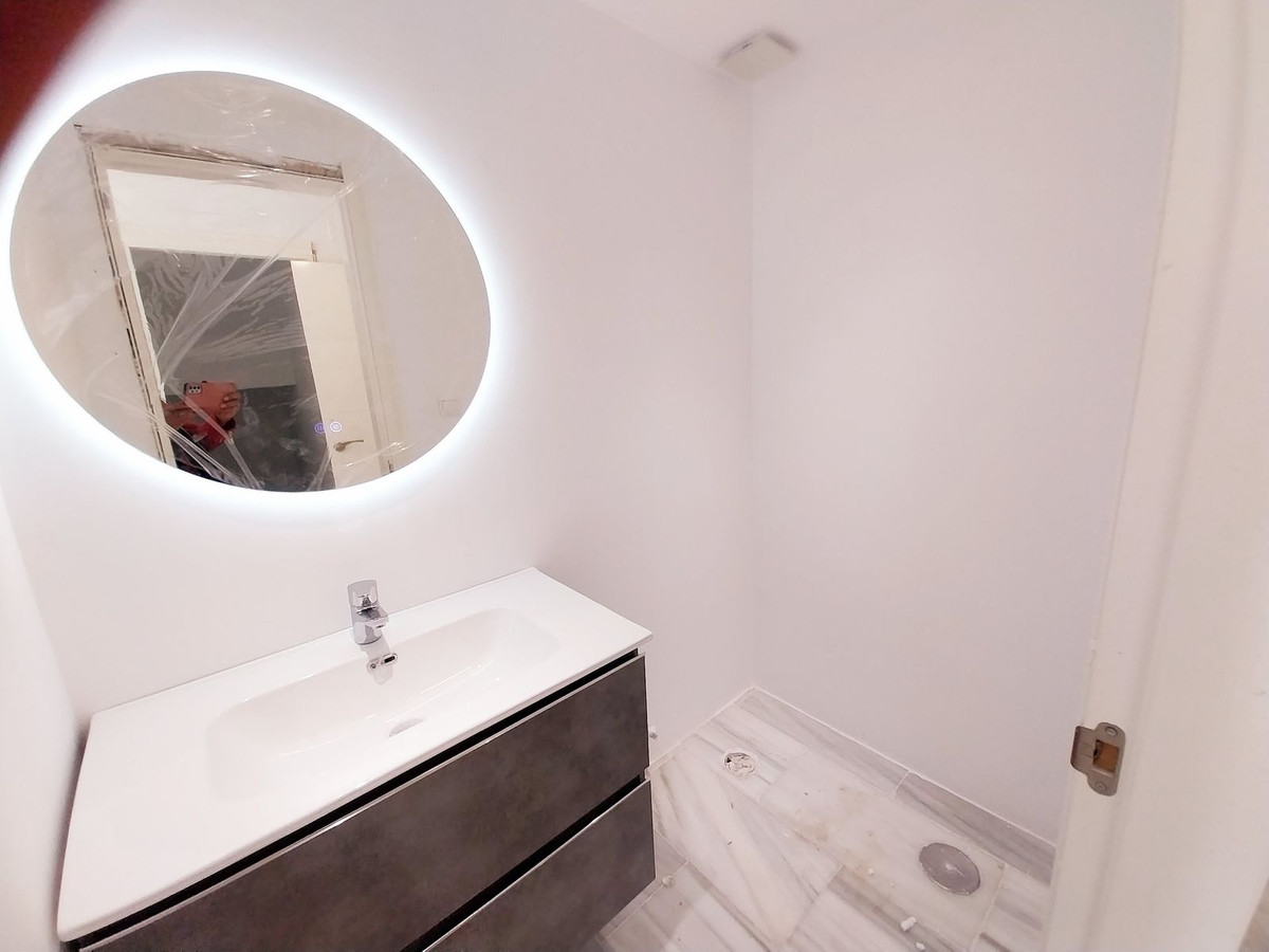 4 Bed Townhouse for sale in Calahonda Costa Del Sol, Málaga, Spain
