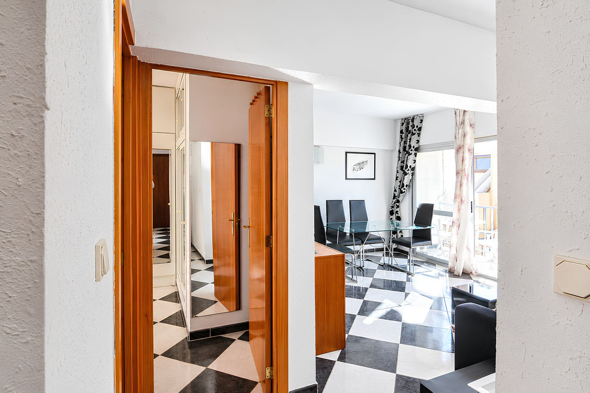 Se vende Apartamento en Planta Última de 1 dormitorios en Costa Del Sol, Málaga, España