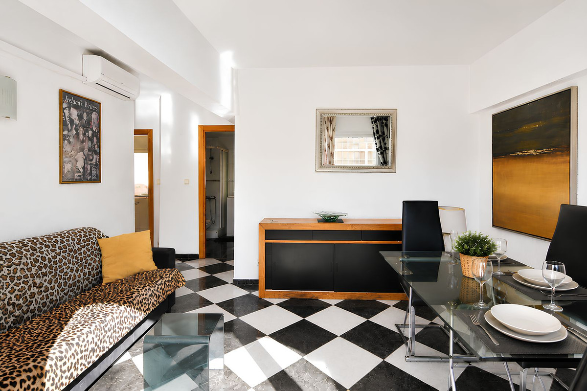 Se vende Apartamento en Planta Última de 1 dormitorios en Costa Del Sol, Málaga, España