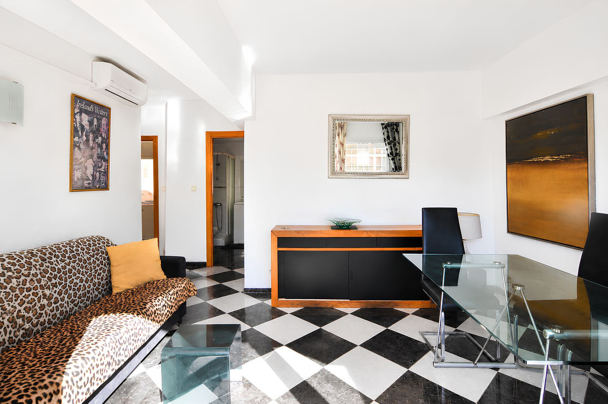 Se vende Apartamento en Planta Última de 1 dormitorios en Costa Del Sol, Málaga, España