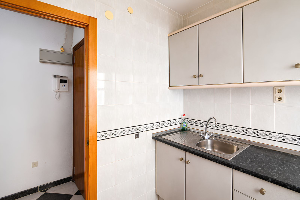 Se vende Apartamento en Planta Última de 1 dormitorios en Costa Del Sol, Málaga, España