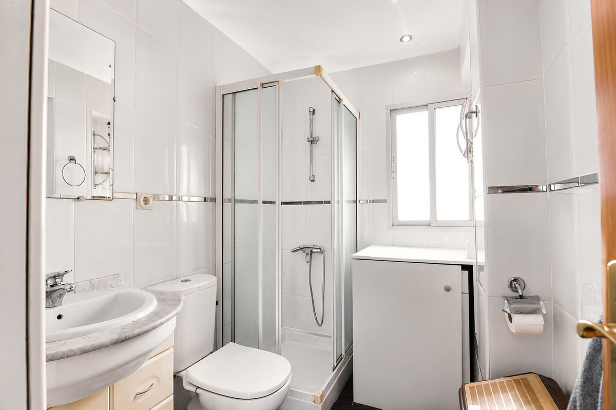 Se vende Apartamento en Planta Última de 1 dormitorios en Costa Del Sol, Málaga, España