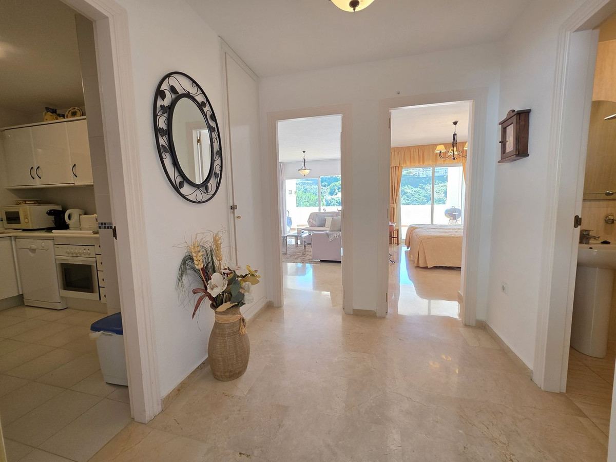 2 Bed Apartment for sale in Calahonda Costa Del Sol, Málaga, Spain