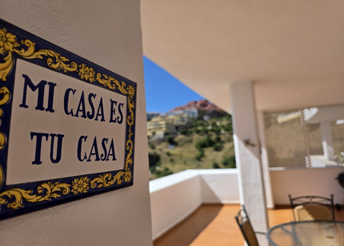 2 Bed Apartment for sale in Calahonda Costa Del Sol, Málaga, Spain