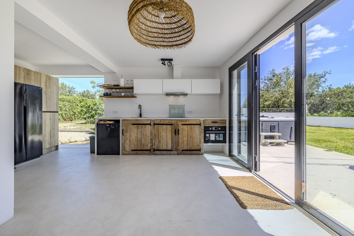 6 Bed Townhouse for sale in Javea Costa Blanca, Alicante, Spain