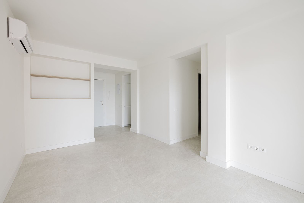 3 Bed Apartment for sale in Torremolinos Centro Costa Del Sol, Málaga, Spain