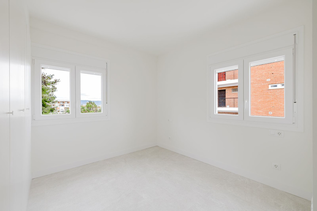 3 Bed Apartment for sale in Torremolinos Centro Costa Del Sol, Málaga, Spain