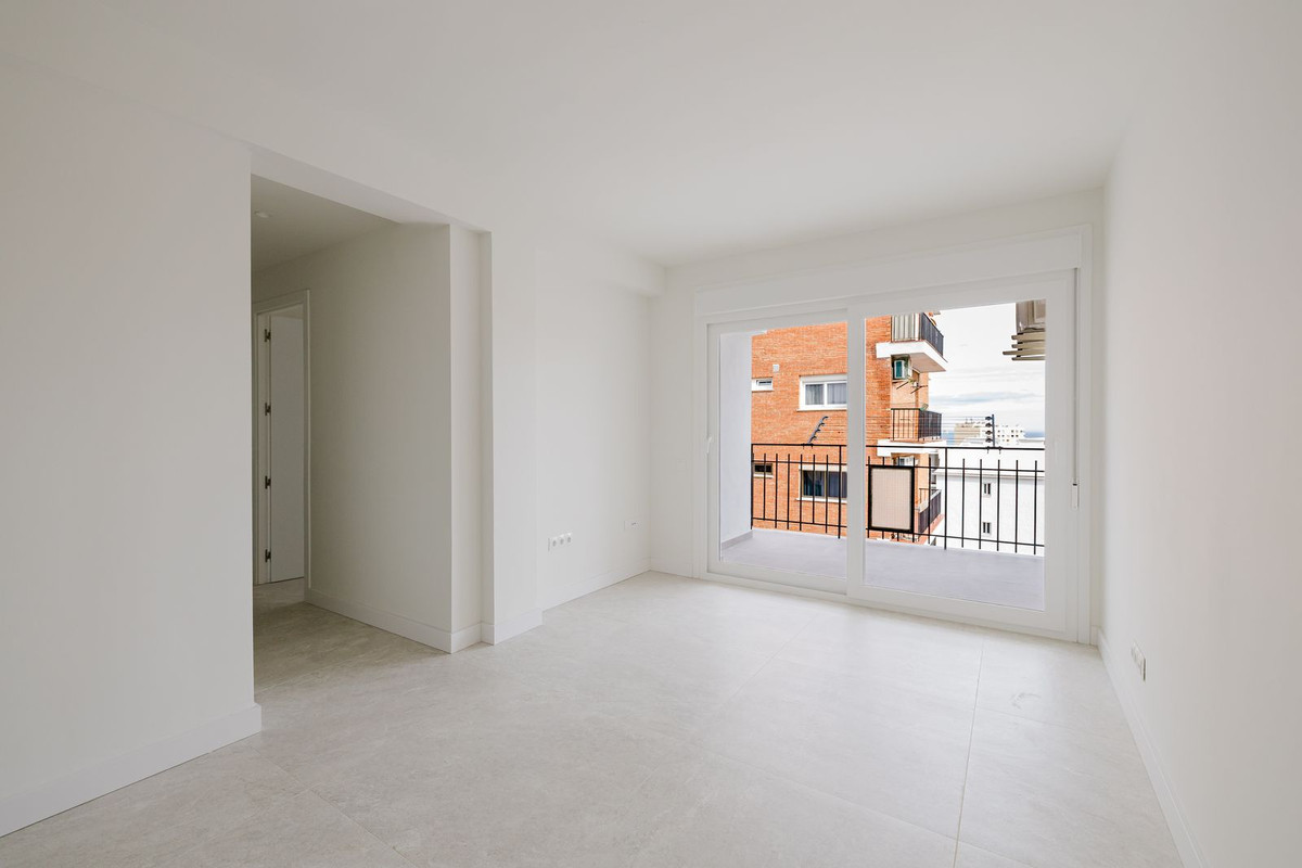 3 Bed Apartment for sale in Torremolinos Centro Costa Del Sol, Málaga, Spain