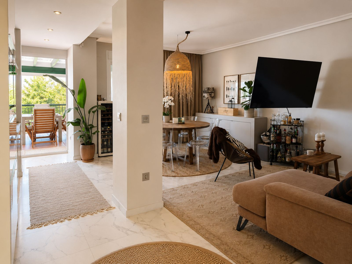 Se vende Apartamento en Planta Última de 2 dormitorios en Costa Del Sol, Málaga, España