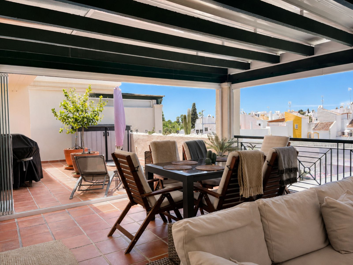 Se vende Apartamento en Planta Última de 2 dormitorios en Costa Del Sol, Málaga, España